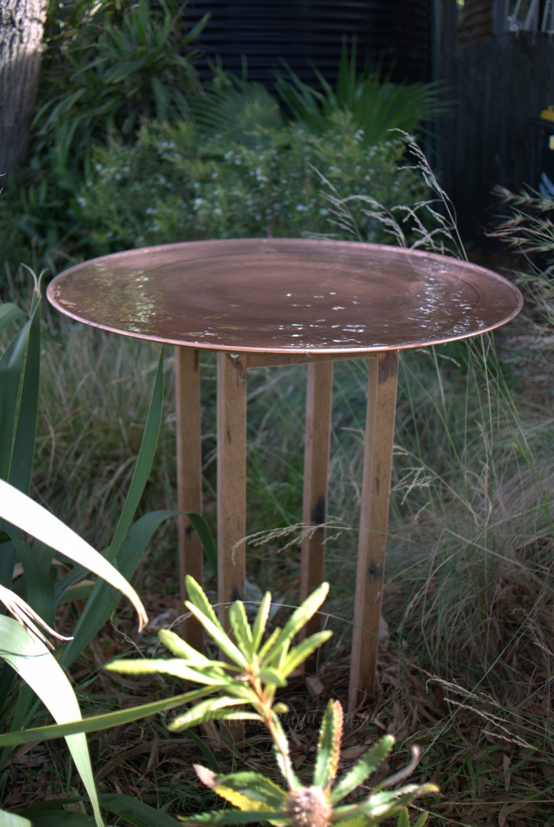 Recycled hardwood pedestal bird bath